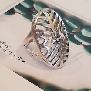 Silpada Cut Out Ring